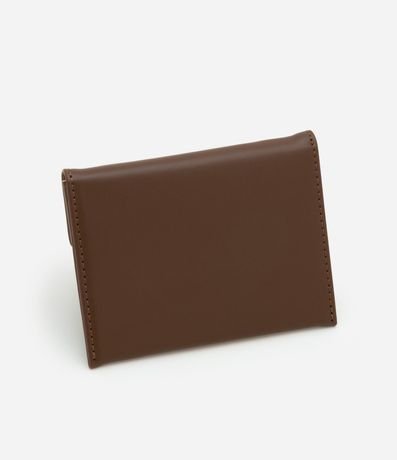 Billetera Pequeña con Tapa y Placa Triangular 3