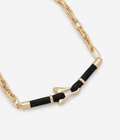 Collar Corto con Eslabones Dobles y Colgantes en PU 2
