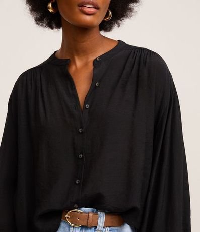 Camisa en Chiffon con Manga Abullonada y Cuello Padre 4