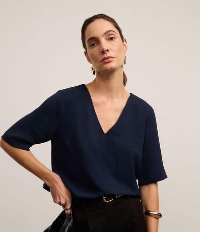 Blusa Suelta en Crepé con Escote V