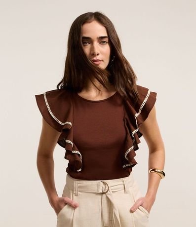 Blusa con Babados y Pespontos Contrastantes 1