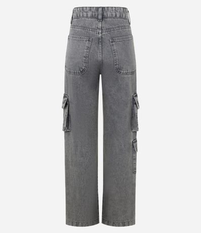 Pantalón Recto en Jeans con Bolsillos Cargo 6