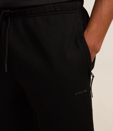 Pantalón Deportiva Reta en Algodón Tech con Bolsillos 3