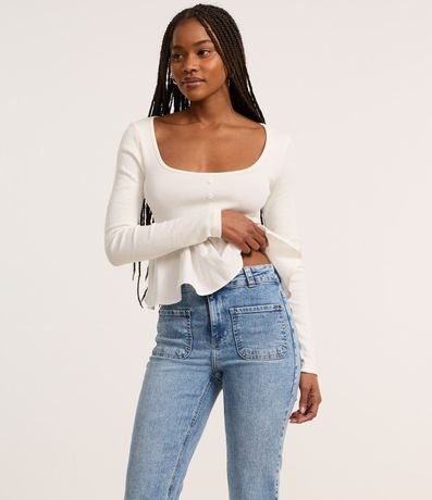 Pantalón Boot Cut en Jeans con Bolsillos Delanteros 2