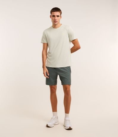 Remera Deportiva en Tecnologia Dry con Recortes y Print 2