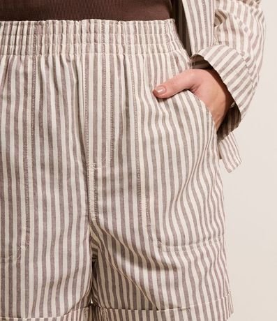 Short en Sarga con Rayas en Hilo Teñido y Ruedo Plegado 4