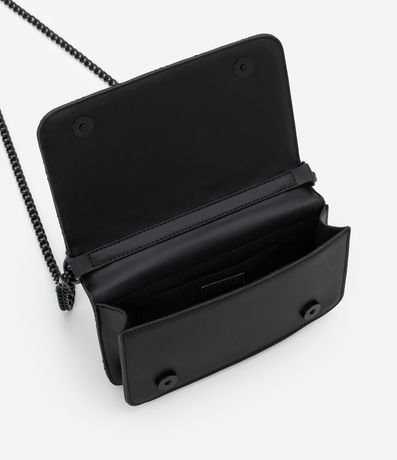 CarteraTransversal Pequeña con Textura Capitoneada y Correa de Cadena 5