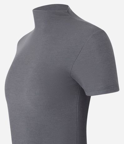 Blusa en Rib con Cuello Alto 8