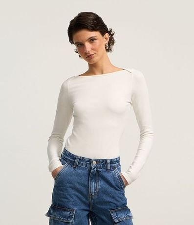 Blusa en Rib con Detalle Sobrepuesto en el Hombro 2