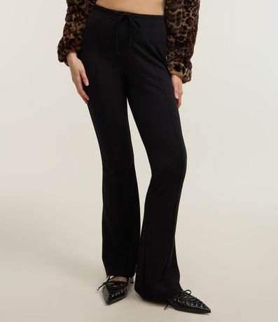 Pantalón Flare Sastrería en Viscosa con Lazo 2