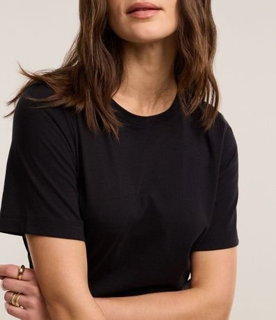 Remera T-Shirt en Algodón Básica 4