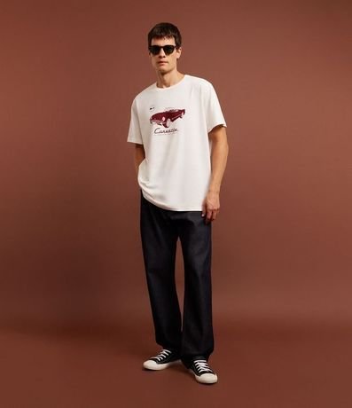 Remera Comfort en Algodón con Estampa de Carro Carro Corvette de Chevrolet 2