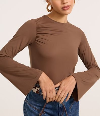 Blusa en Microfibra con Manga Godê y Fruncido 4