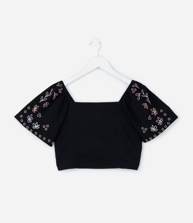 Blusa Cropped Infantil en Tricolina con Bordados en las Mangas - Talle 5 a 14 años 2