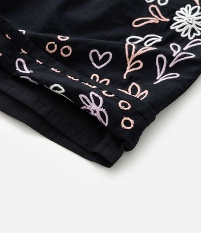 Bermuda Infantil en Tricolina con Bordados - Talle 5 -a 14 años 4