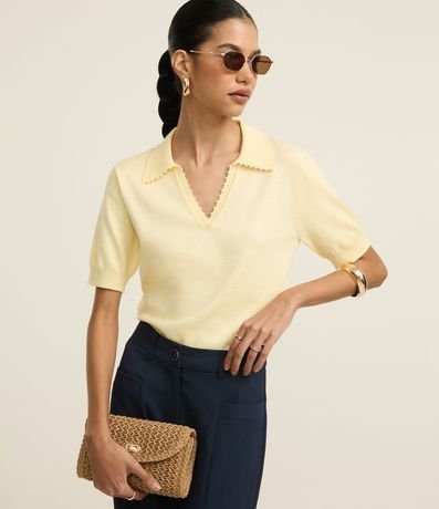 Blusa Polo en Punto con Mini Perlas