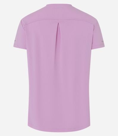 Remera Deportiva Texturizada con Detalle Reflectante 10
