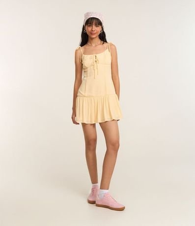 Vestido Corto en Creppe con Lazo en los Breteles 2