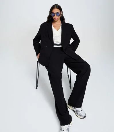 Pantalón Recto en Sastrería con Bolsillo Cuchillo