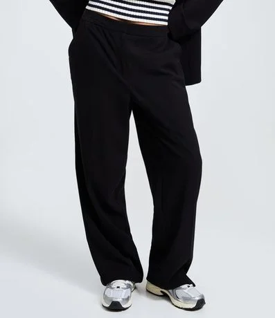 Pantalón Recto en Sastrería con Bolsillo Cuchillo 3