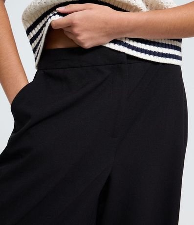 Pantalón Recto en Sastrería con Bolsillo Cuchillo 4