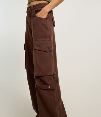 Pantalón Recto en Jeans con Bolsillo Cargo 4