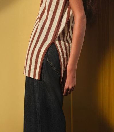 Blusa en Punto con Cuello Redondo y Rayas 2