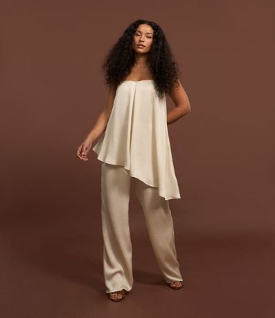 Pantalón Recto en Crepé Texturizado y Cintura Elástica 4