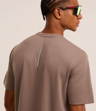 Remera Comfort Deportiva en Tech Fleece con Tecnologia Dry 3
