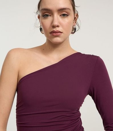 Body con un Hombro Único y Drapeados Laterales 3