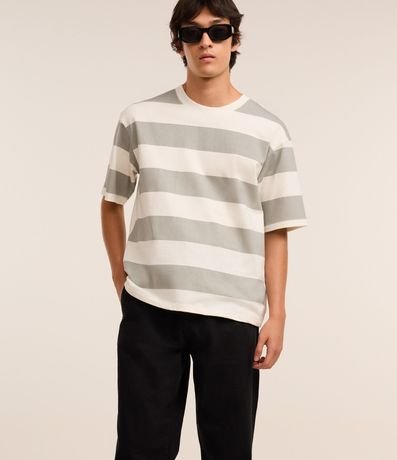 Pantalón Baggy Chino en Sarga con Bolsillos y Detalle en la Cintura 4