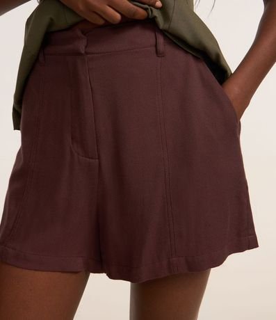 Short Corto Alfaiatado en Viscosa Twill 4