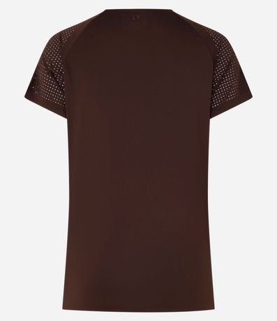 Remera Deportiva en Microfibra con Laterales Perforadas 6