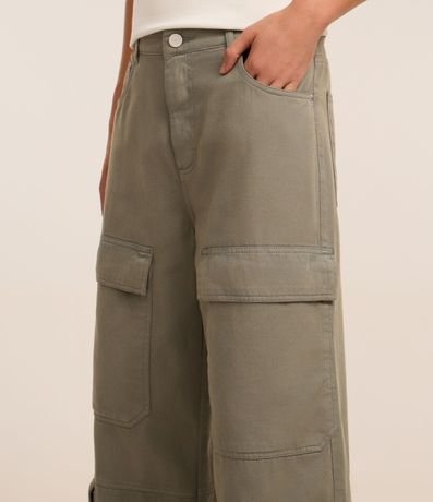 Pantalón Super Baggy en Sarga con Bolsillo Cargo 4