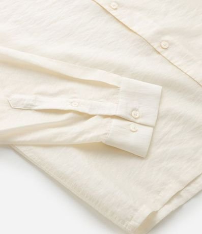 Camisa en Satén con Cuello Solapa y Abotonado Delantero 8