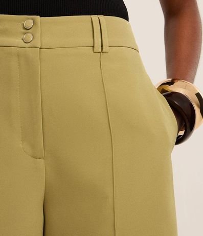 Short Sastre Cintura Alta con Frisos y Botones Dobles 4