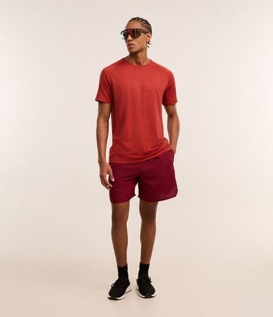 Bermuda Deportiva con Textura Perforada 1