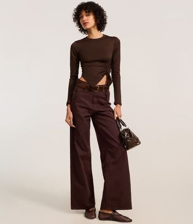 Blusa en Rib con Bajo Asimétrica y Tirante Lateral 2