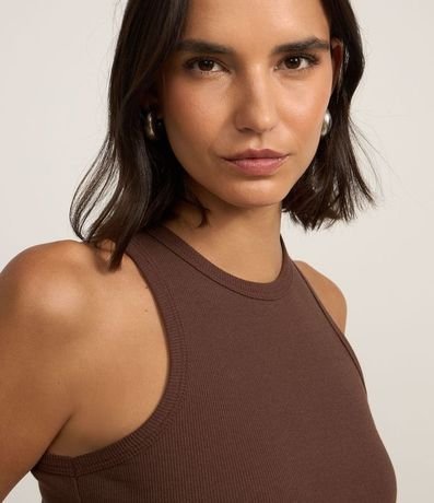 Blusa Musculosa Básica en Rib con Ligera Textura 4