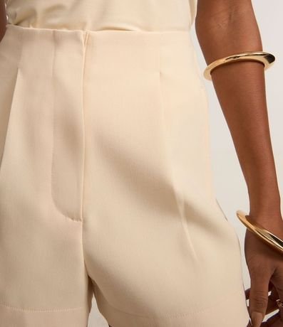 Short Sastre con Pliegues Delanteros 4