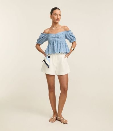 Blusa Peplum en Algodón con Bordado Floral y Manga Abullonada 2