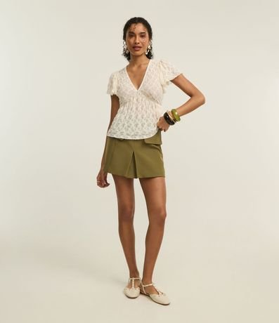 Short Pollera Sastre con Solapas y Recorte V con Traspase