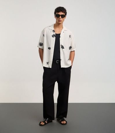 Camisa Boxy en Airflow con Cuello Bowling y Estampa Floral 2