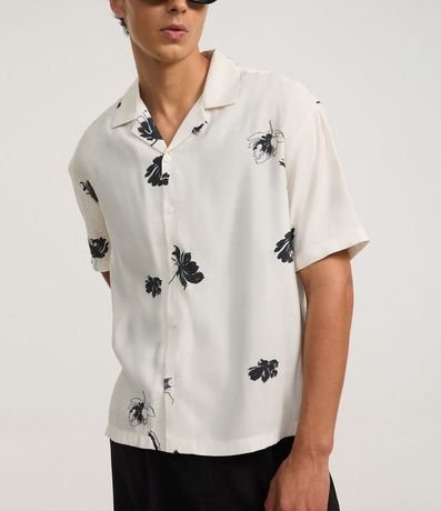 Camisa Boxy en Airflow con Cuello Bowling y Estampa Floral 3