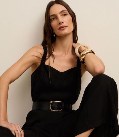 Mono Recto en Crepé con Escote Corazón y Pliegues 8