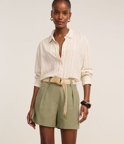 Short Recto Cintura Alta en Viscolino con Cinturón de Rafia 1