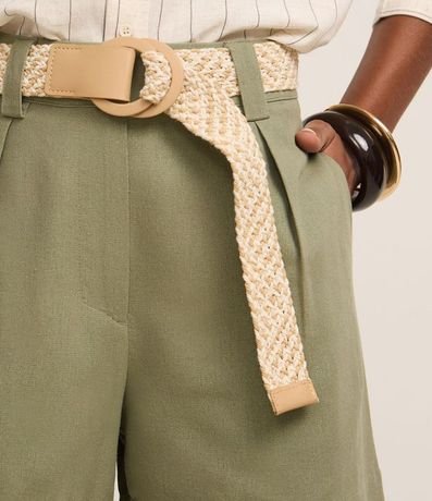 Short Recto Cintura Alta en Viscolino con Cinturón de Rafia 4