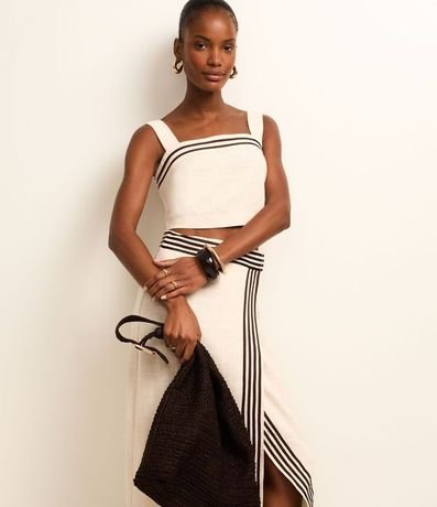 Pollera Midi en Viscolino con Traspase Sobre y Rayas Contrastantes 5