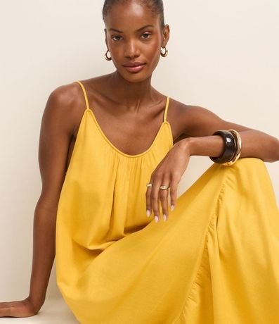 Vestido Midi en Viscolino con Breteles Finos 1