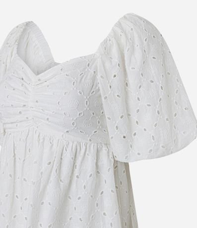 Vestido Corto en Laise con Bordado de Caracolas y Manga Abullonada 6